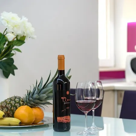 Diokles Studio Apartman *