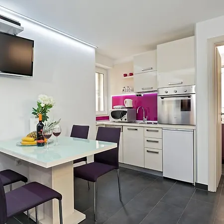 Diokles Studio Apartman سبليت