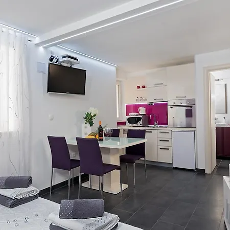 Diokles Studio Apartman